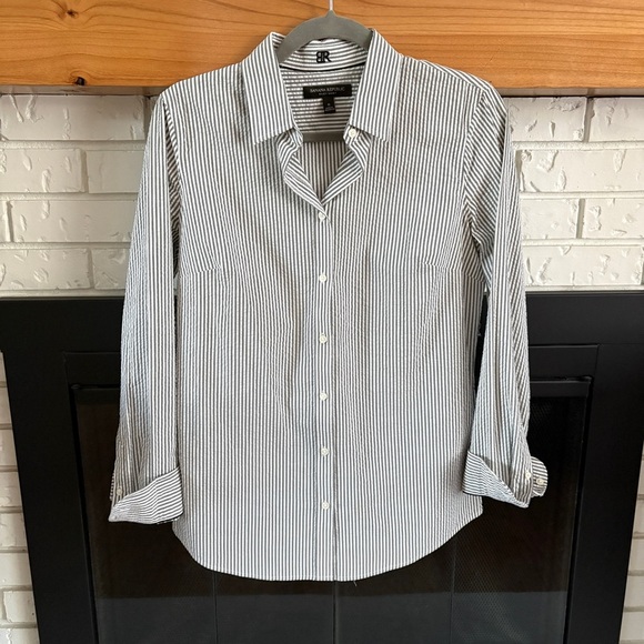 Banana Republic Gray and White Casual Button Down Shirt - Picture 1 of 8